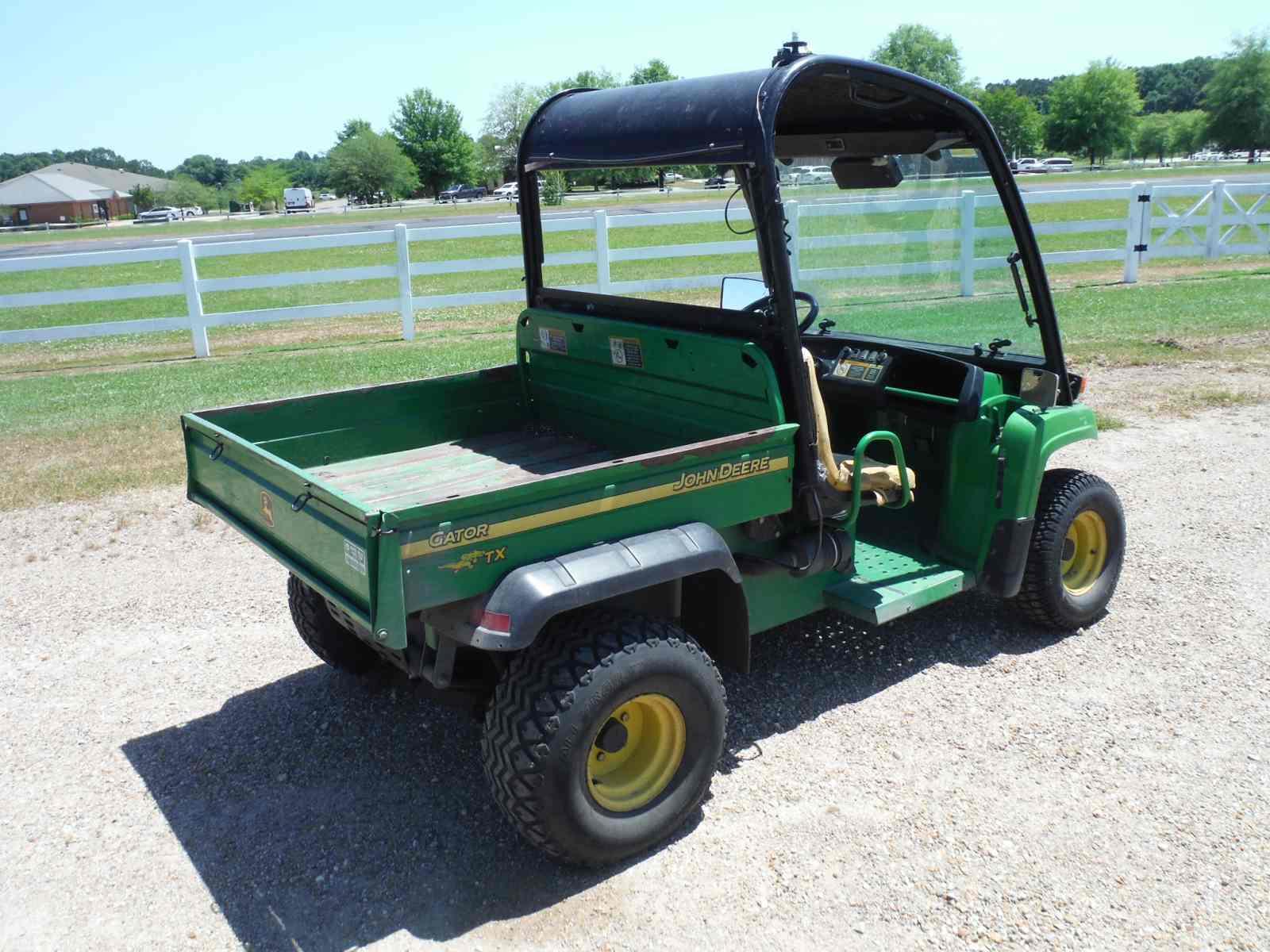 2006 John Deere TX Gator Utility Vehicle, s/n W04X2XD010536 (No Title): Kaw