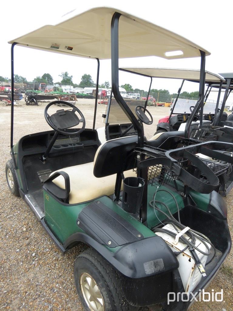 EZGo Electric Golf Cart, s/n 826111K0894 (No Title): 36-volt, Auto Charger