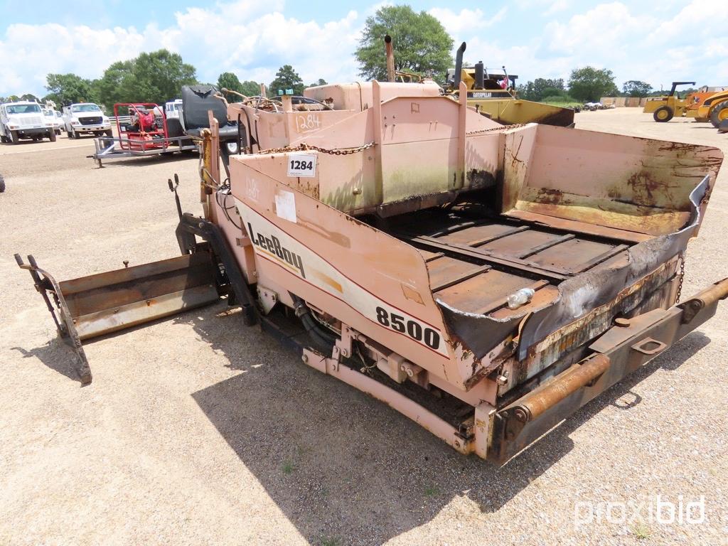 2004 Leeboy 8500 Asphalt Paver, s/n 40664HD: Diesel, 8'-15' Legend Screed,