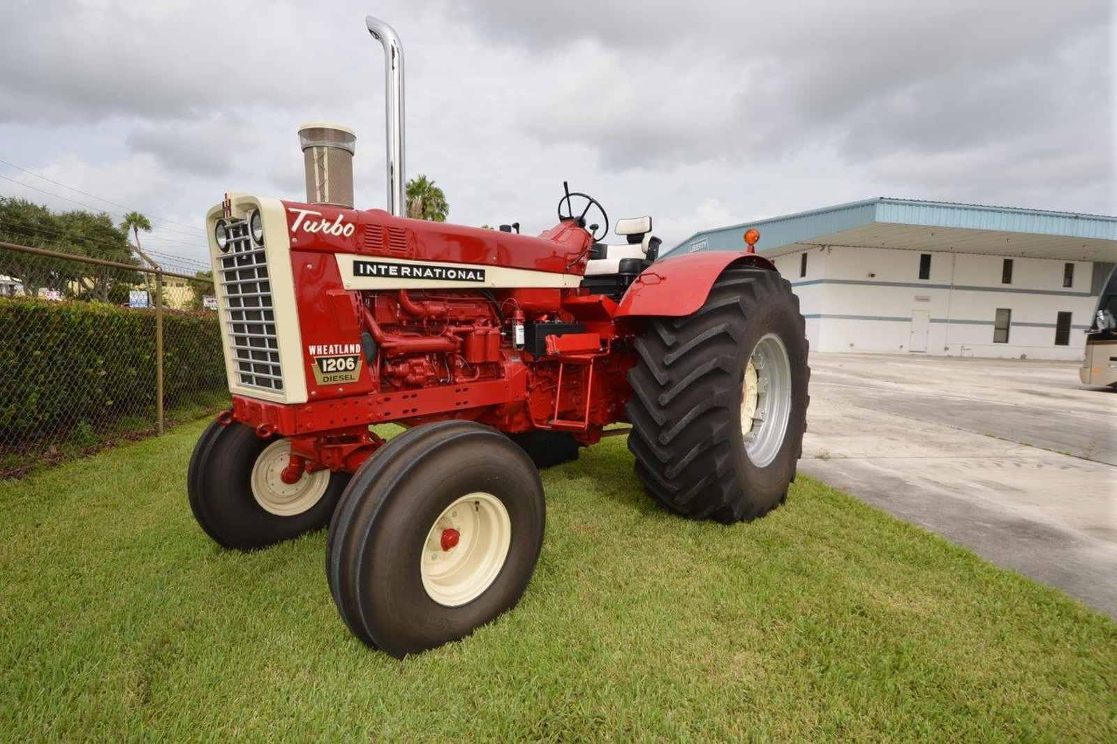 IH 1206 Wheatland Tractor, s/n 8491: Turbo Diesel, Wide Front, 5-4, 1966 Ye