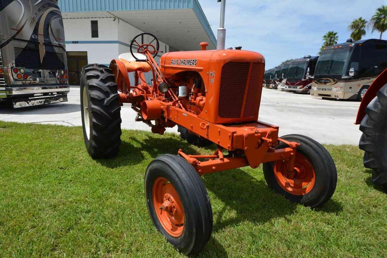 Allis Chalmers WD45 Tractor, s/n WD232504: Wide Front, Gas, 1957 Year Model