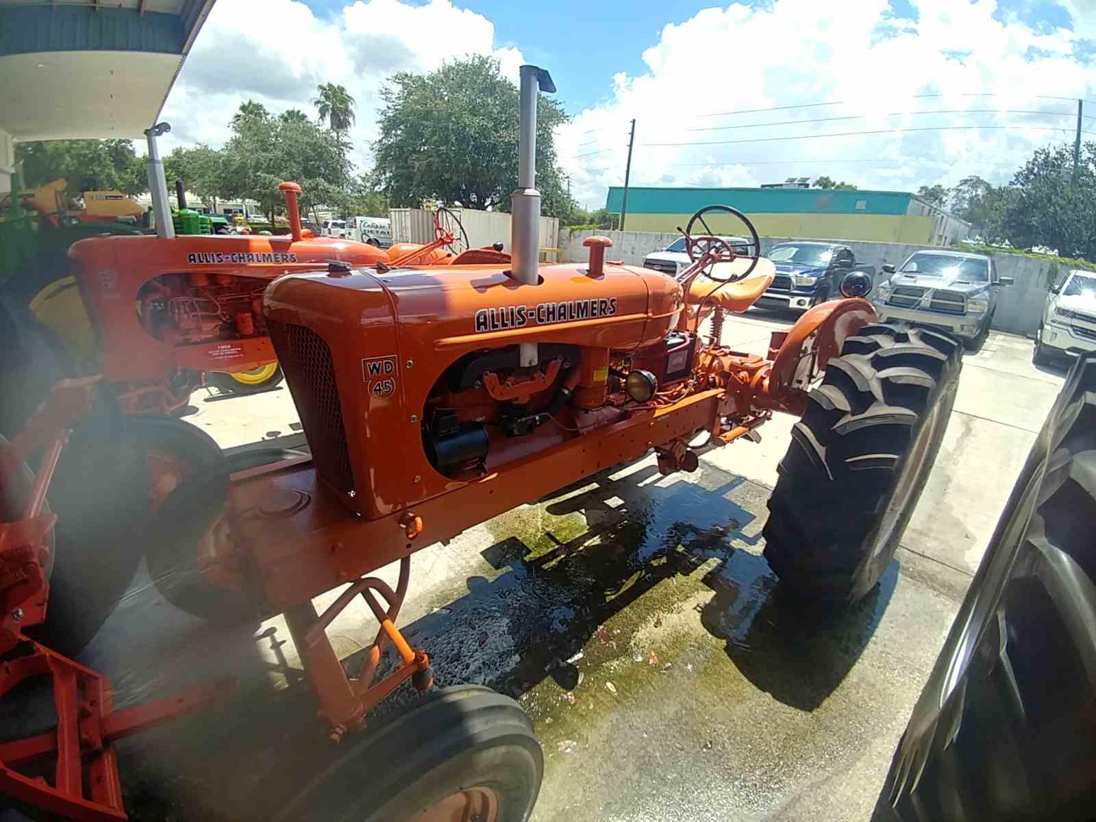 Allis Chalmers WD45 Tractor, s/n WD232504: Wide Front, Gas, 1957 Year Model