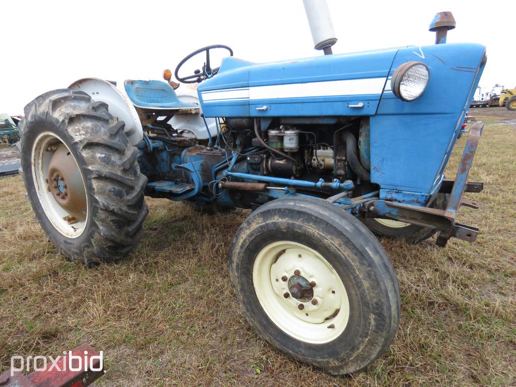 Ford 2000 Tractor, s/n C333136: ID 42776