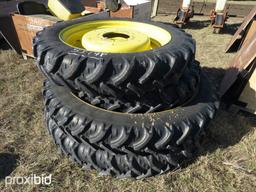 TRACTOR TIRES W/ RIMS (2) 230/95R/32 & (2) 230/95R/48