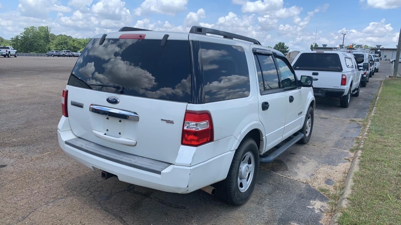 2008 FORD EXPEDITION WHITE MILES AS SHOWN 307762 VIN 1FMFU15598LA63418