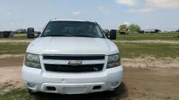 2007 CHEVY SUBURBAN LS SUV, 3RD ROW, WHITE, 240,210mi.  s/n 3GNGC26K97G2893