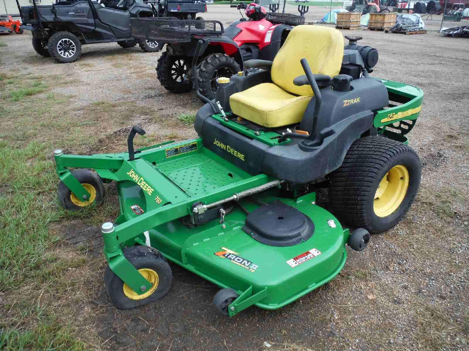 John Deere 797 Zero-turn Mower, s/n TC0797C020227: Kawasaki 31hp Fuel Injec