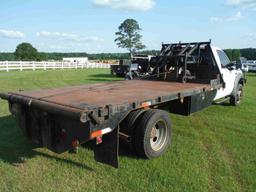 2005 Ford F550XL Flatbed Truck, s/n 1FDAF56Y45EB79243: Gas, Winch, Tail Rol