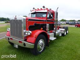 1969 Peterbilt 359A Truck Tractor, s/n 33189: Cummins 400hp Big Cam Eng., F