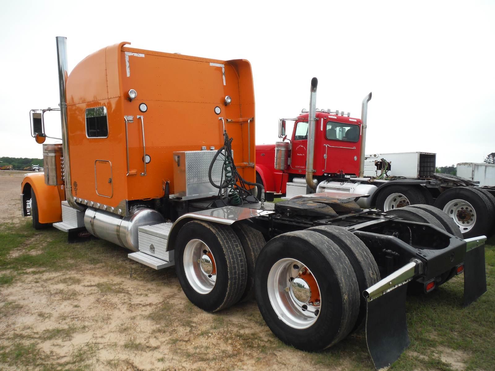 2007 Peterbilt 379 Truck Tractor, s/n 1XP5D49X97N742507: T/A, Sleeper, Cumm