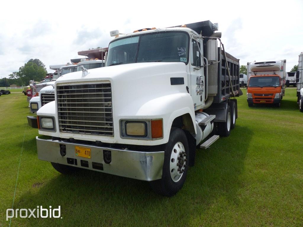 2001 Mack CH613 Tandem-axle Dump Truck, s/n 1M1AA18Y91W132951: 10-sp., Odom