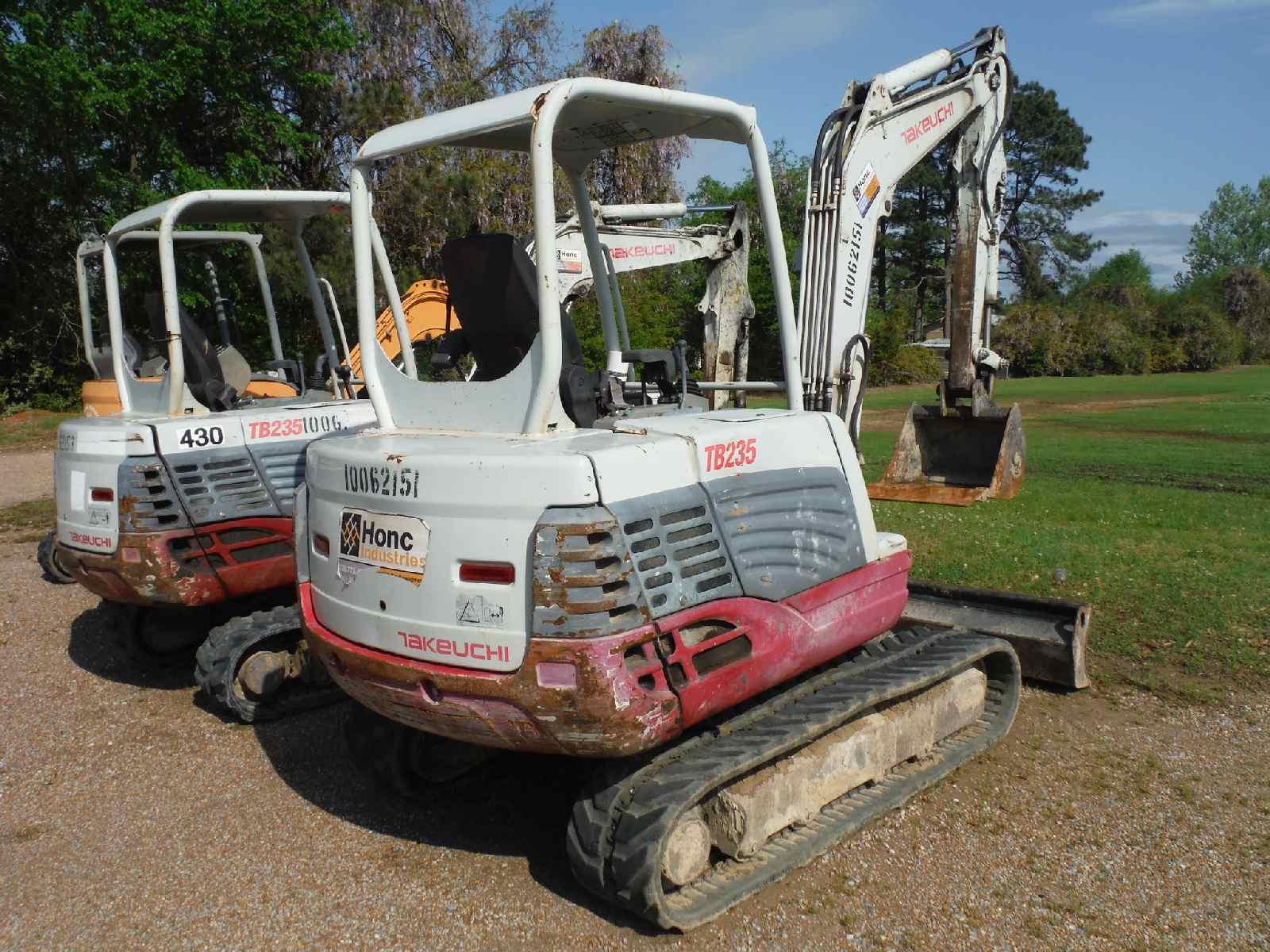 Takeuchi TB235 Mini Excavator, s/n 123500809: Canopy, Blade, Meter Shows 66