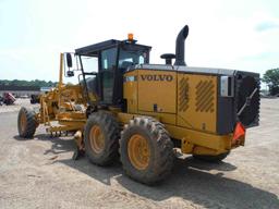 2005 Volvo G710B Motor Grader, s/n 38044: Encl. Cab, Side Shift, Tip Contro