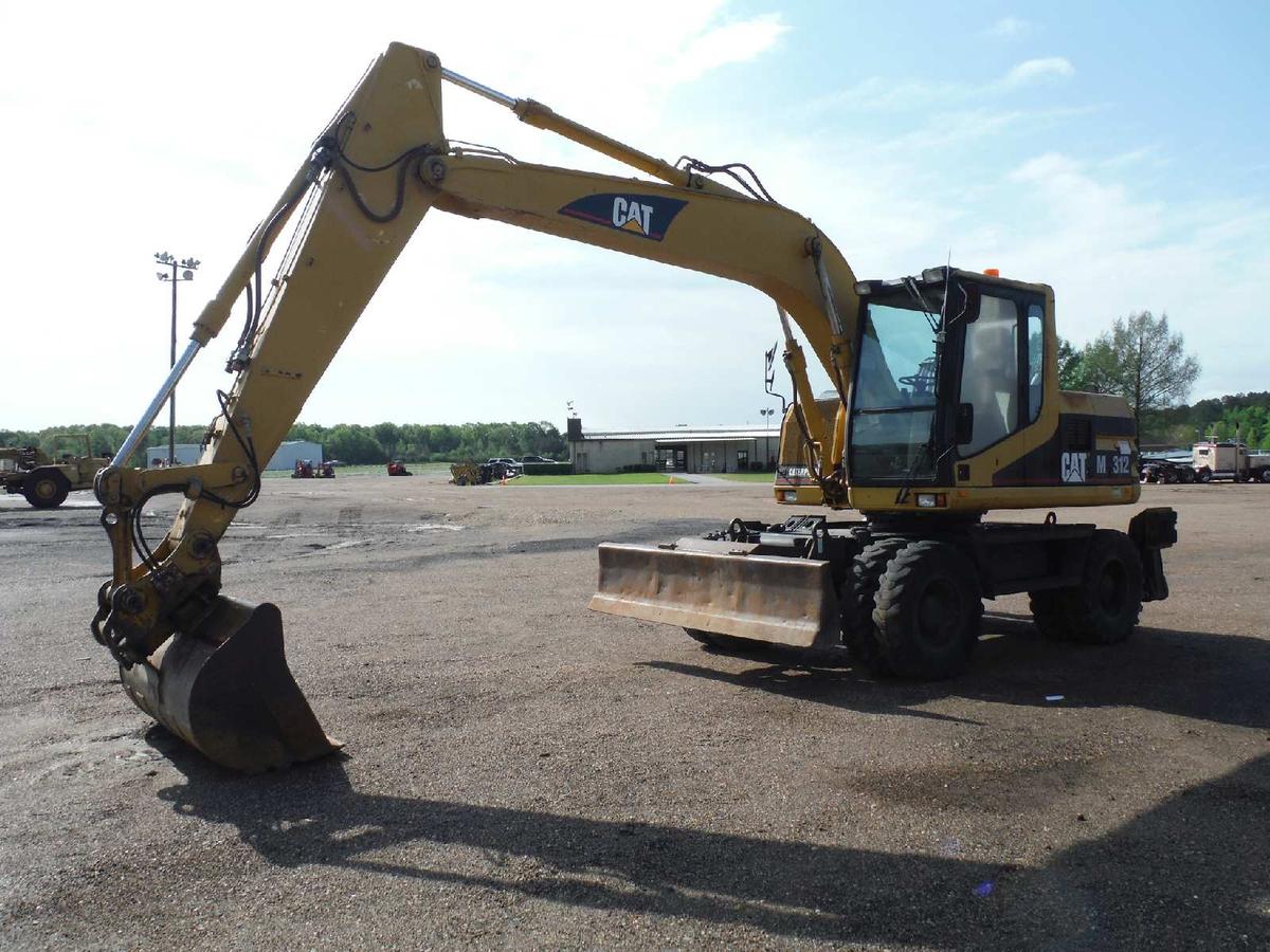 2002 Cat M312 Rubber-tired Excavator, s/n 6TL01762: C/A, Heat, Front Blade,