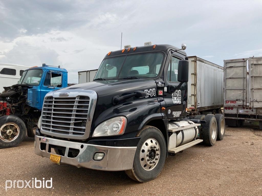 2014 Freightliner Truck Tractor, s/n 3AKJGEDV7ESFT9790 (Inoperable)