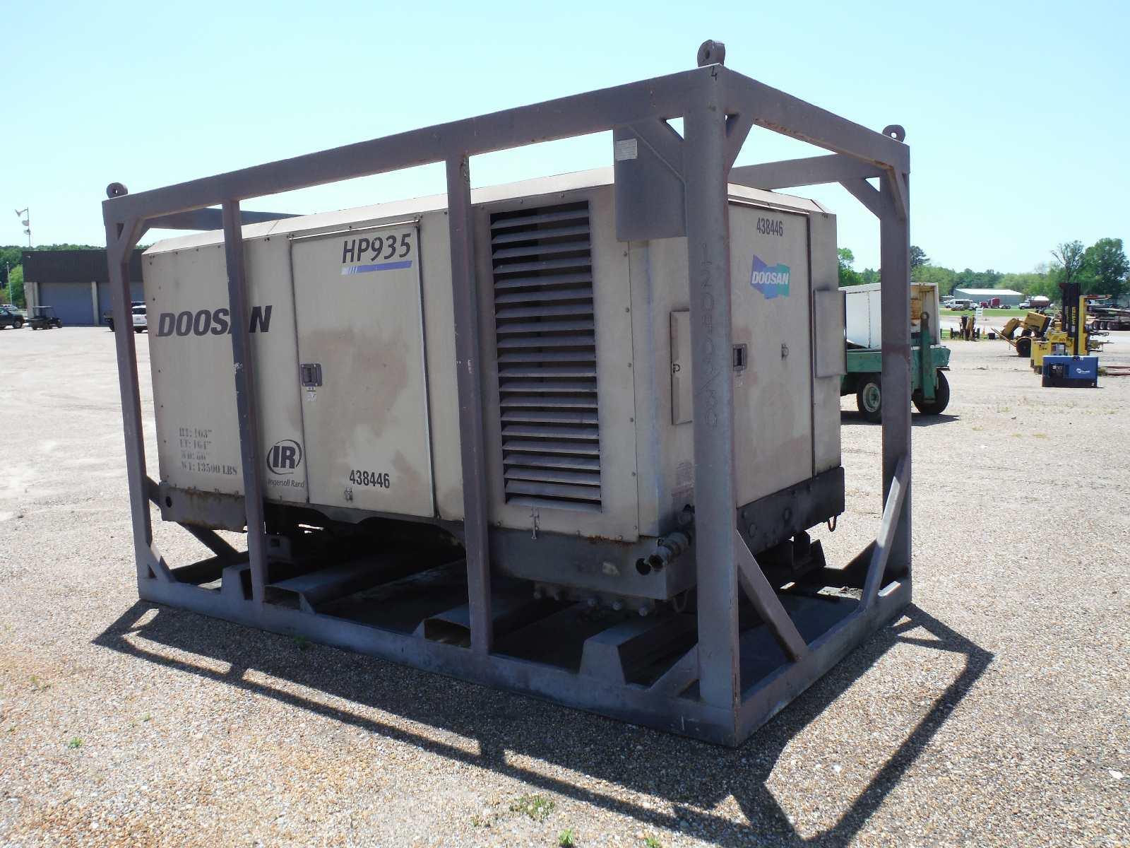 2012 Doosan/Ingersoll Rand HP935 Air Compressor, s/n 438446UCWE78: Cummins