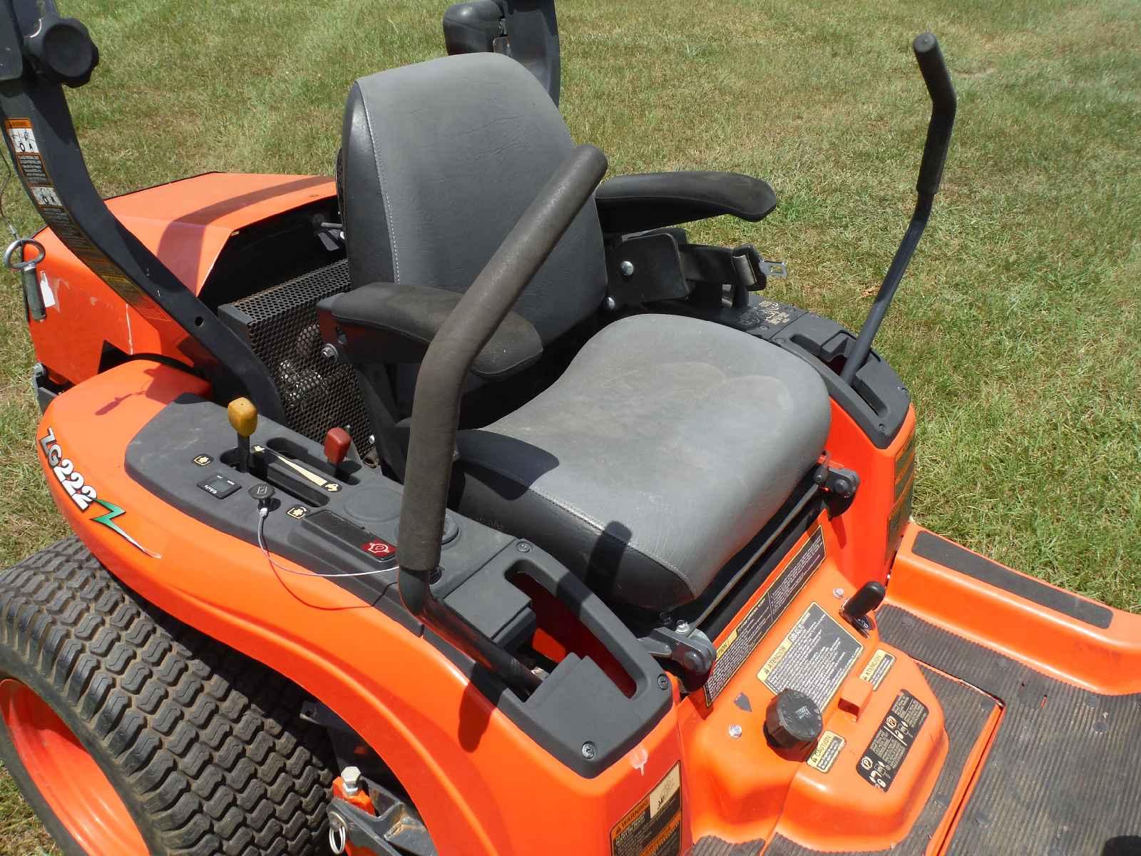 Kubota ZG222A Zero-turn Mower, s/n 57403: 48" Cut, Meter Shows 190 hrs