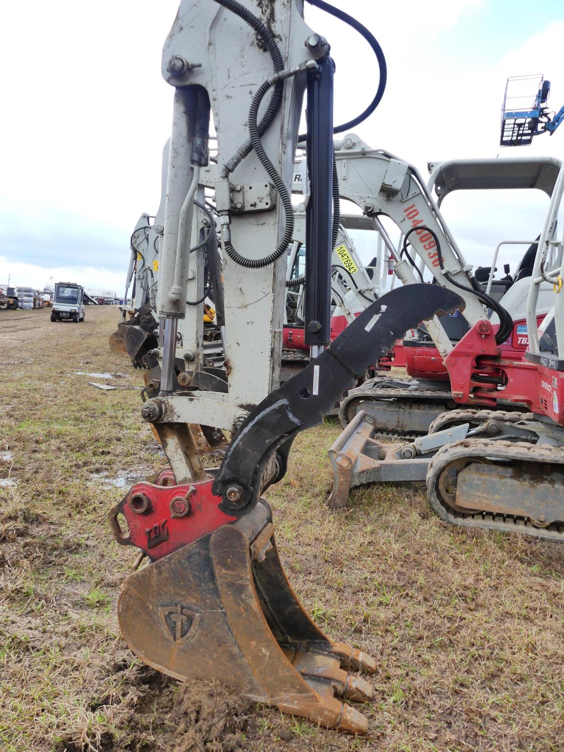 2017 Takeuchi TB230R Mini Excavator, s/n 130002005: Hyd. Thumb, Meter Shows