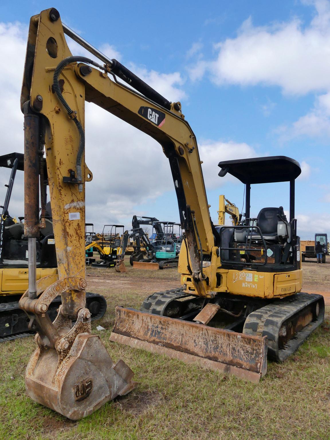 2011 Cat 305.5DCR Mini Excavator, s/n FLZ00348