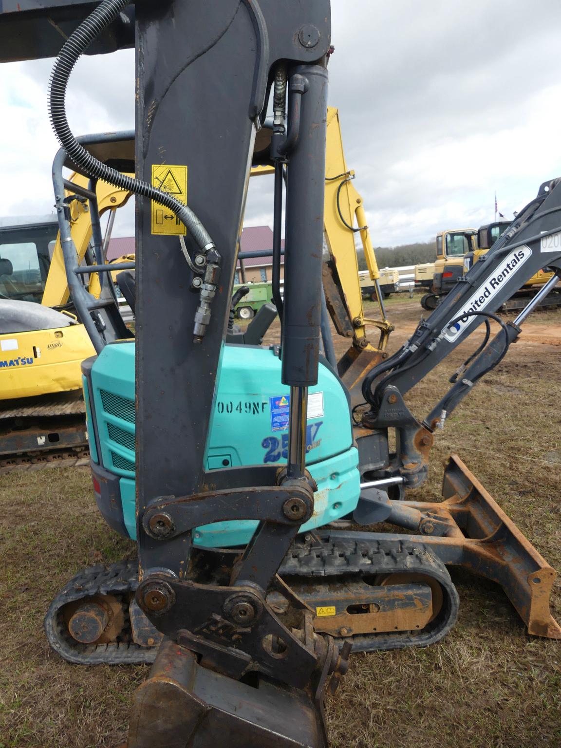 IHI 55N Mini Excavator, s/n NP004020