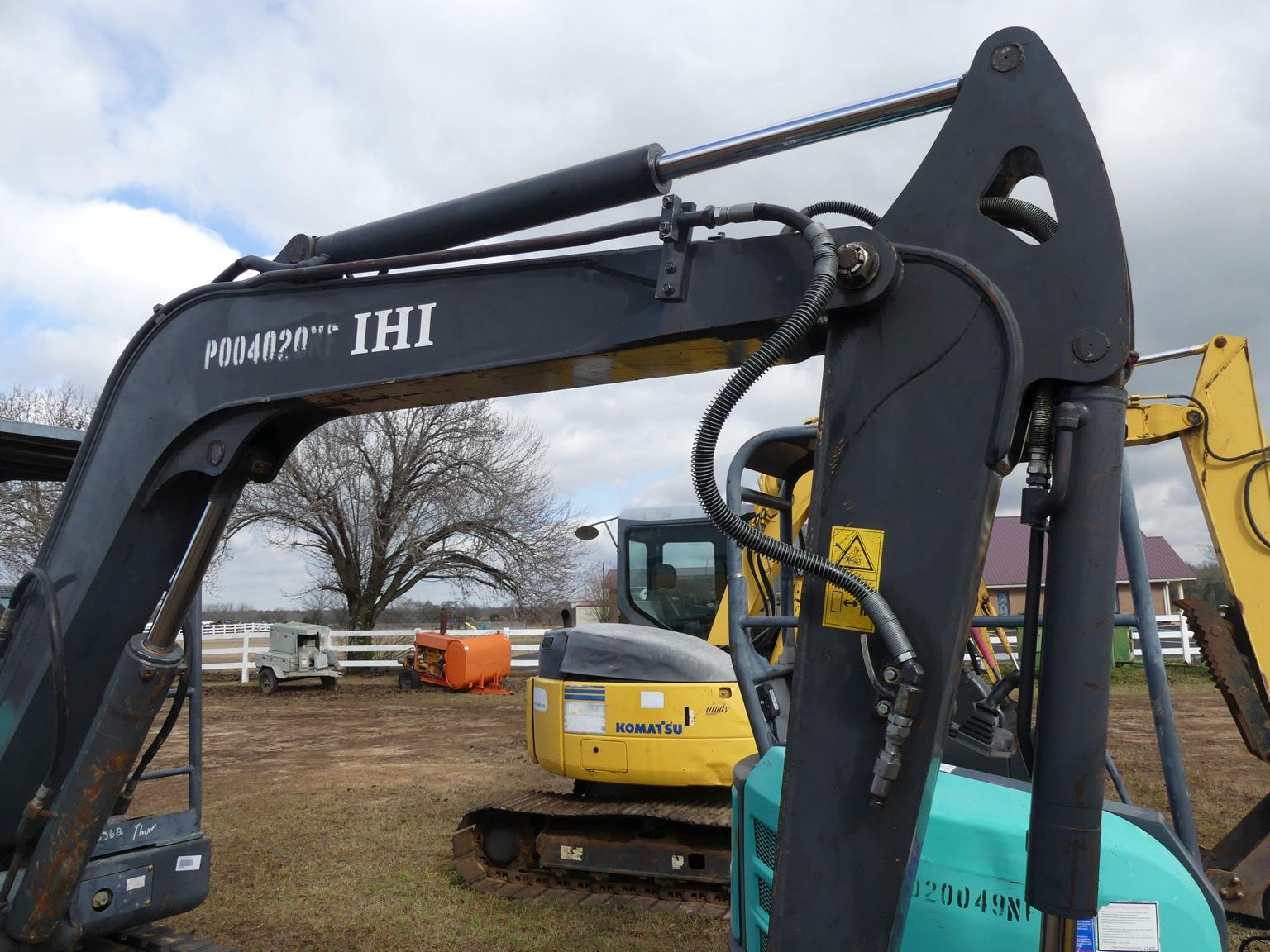 IHI 55N Mini Excavator, s/n NP004020