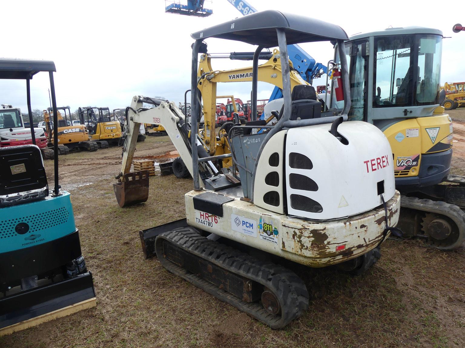 2005 Terex HR16 Mini Excavator, s/n 358-4470: 4-post Canopy, Blade