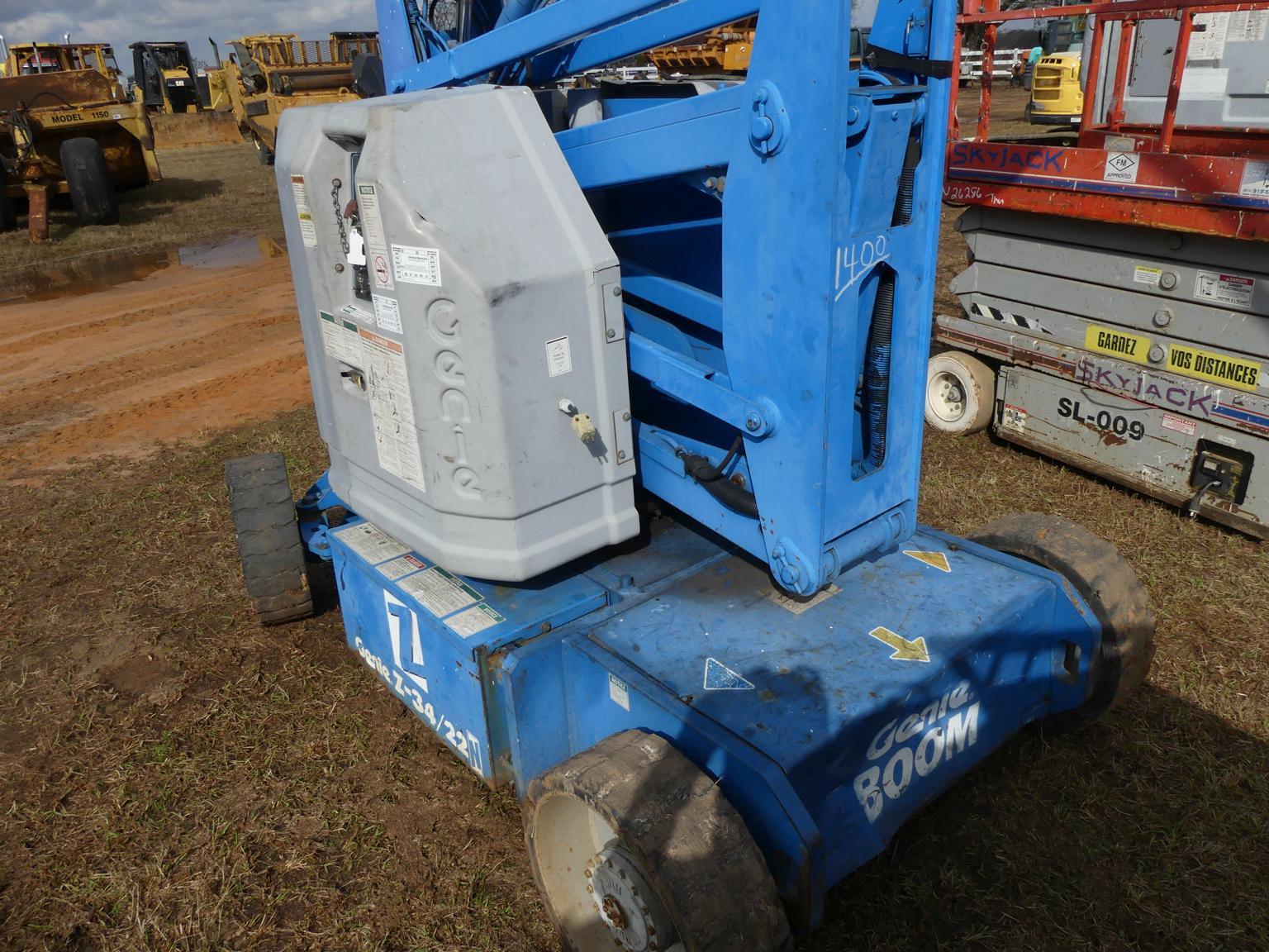 Genie Z34/22 Articulating Boom Lift: Electric