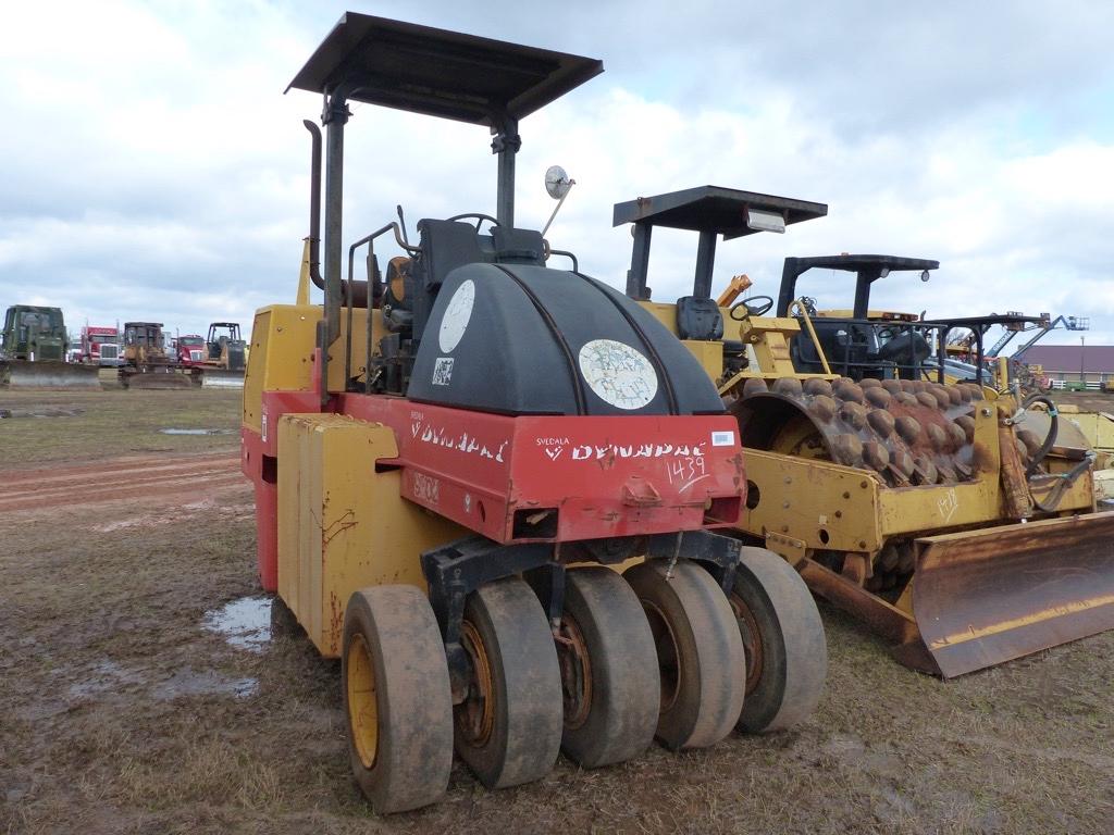 Dynapac CP132 Pneumatic Roller, s/n 21620167: (County-Owned)