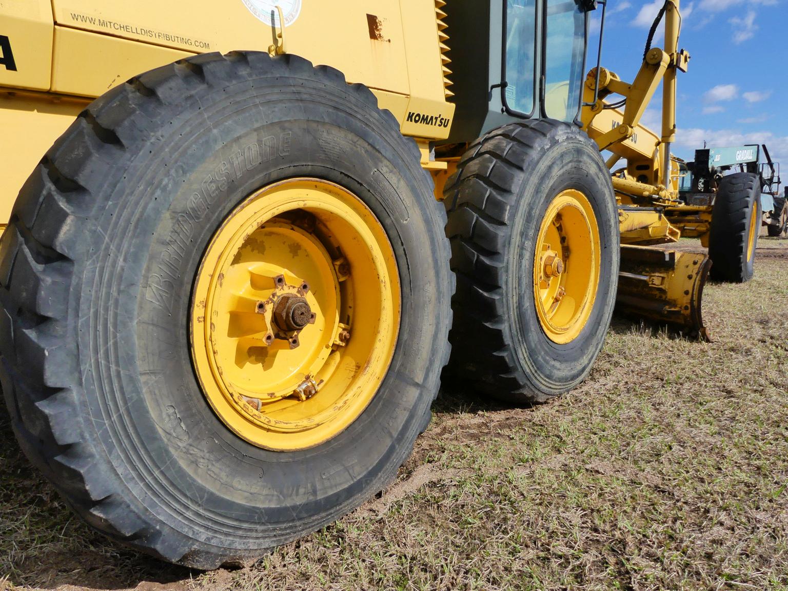 2001 Komatsu GD530A-2BY Motor Grader, s/n 210649: Encl. Cab, Hyd. Side Shif