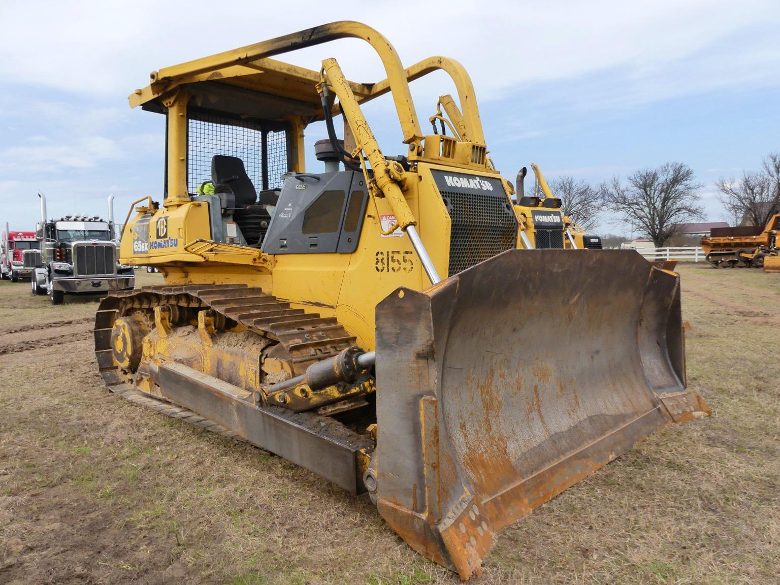 Komatsu D65 Dozer, s/n 67072: Meter Shows 3852 hrs