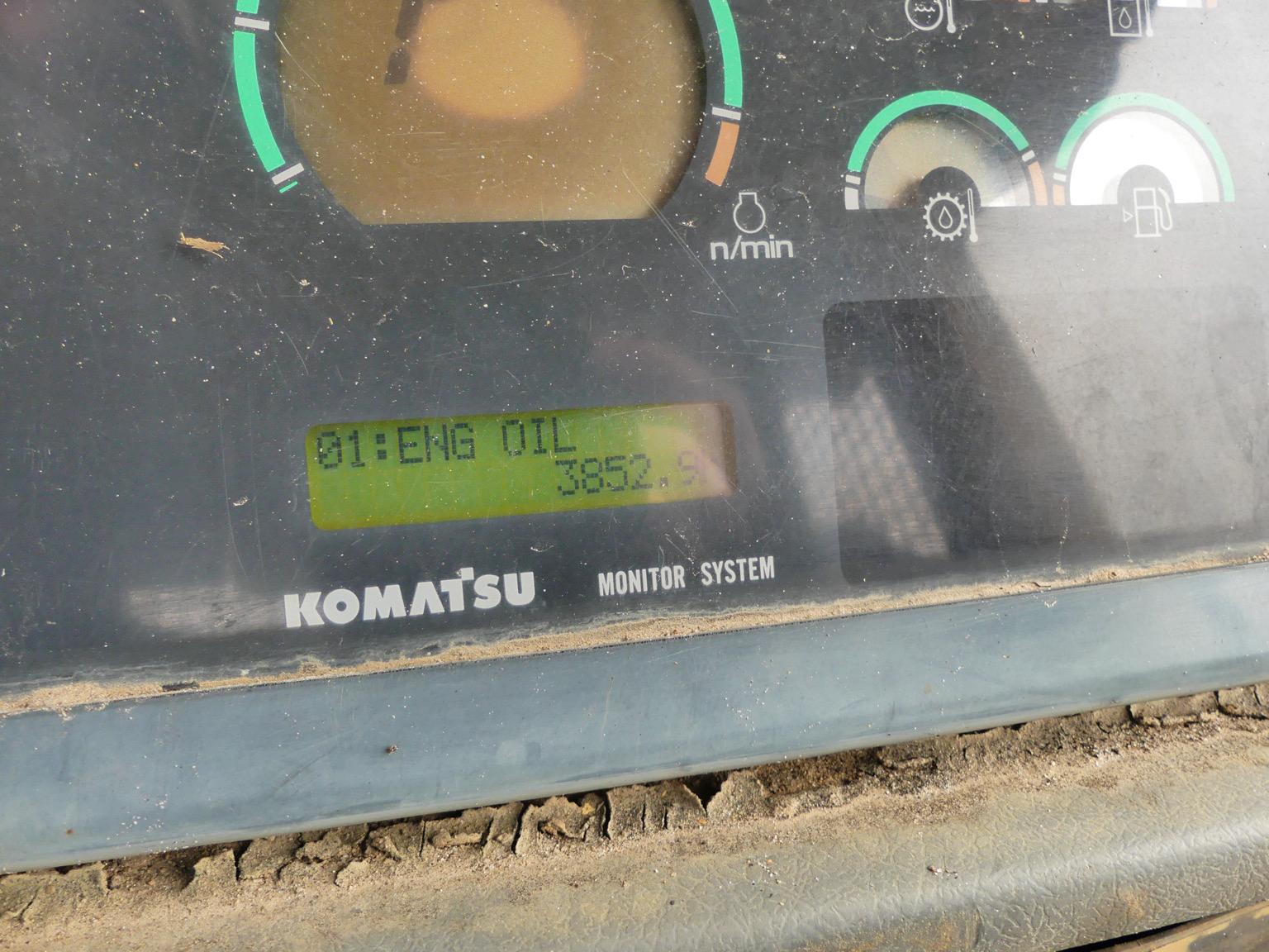 Komatsu D65 Dozer, s/n 67072: Meter Shows 3852 hrs