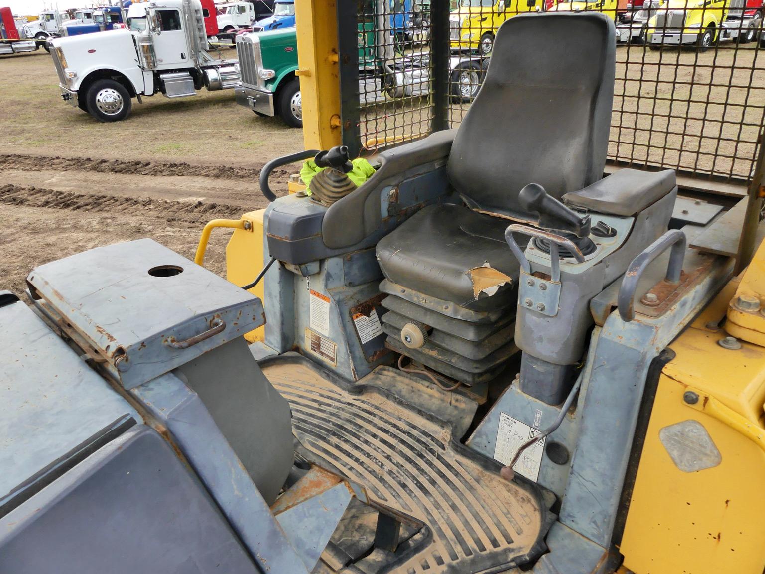 Komatsu D65 Dozer, s/n 67072: Meter Shows 3852 hrs