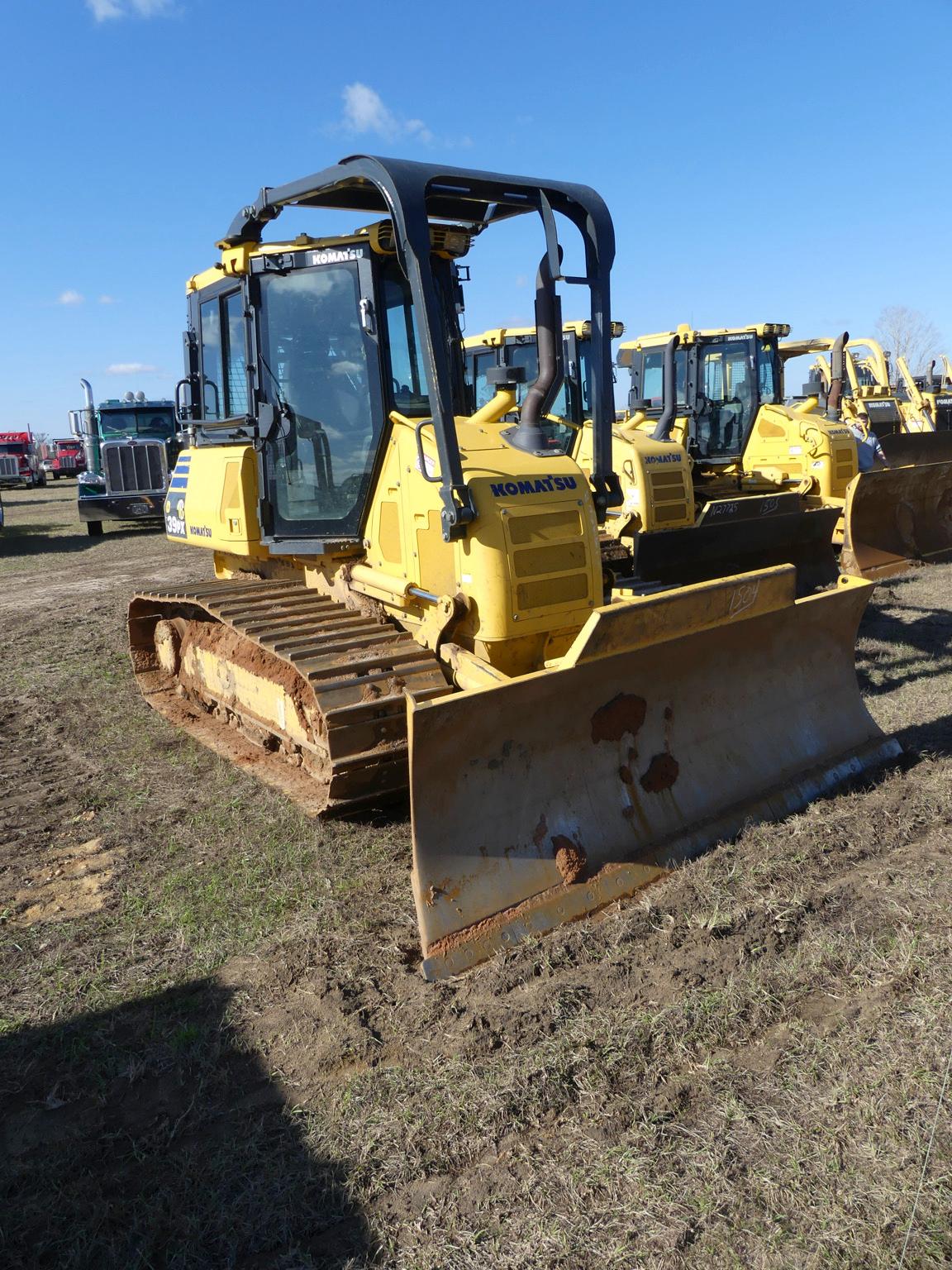 2018 Komatsu D39PX-24 Dozer, s/n 95837: C/A, Sweeps, Screens, Meter Shows 5