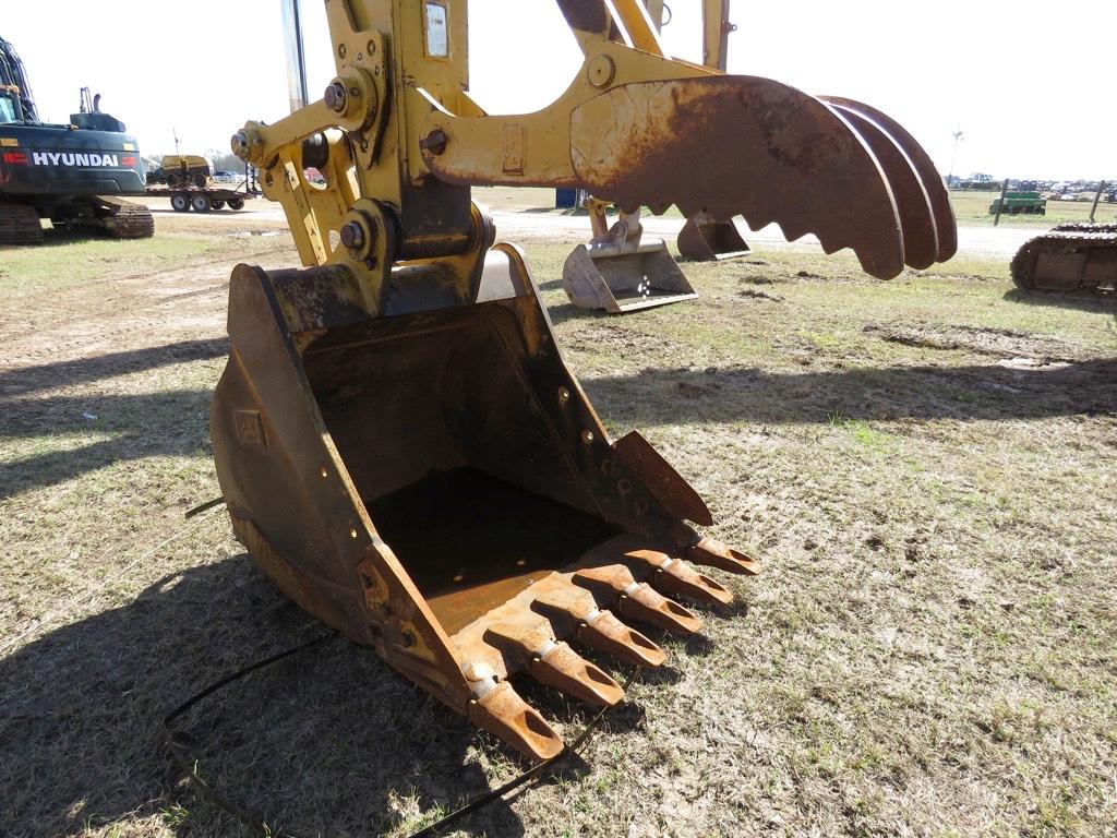 2018 Cat 323 Excavator, s/n CAT00323PRAZ00332: C/A, Manual Thumb, Meter Sho