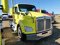 2016 Kenworth T880 Truck Tractor, s/n 1XKZD49X8GJ102609: Day Cab, Odometer