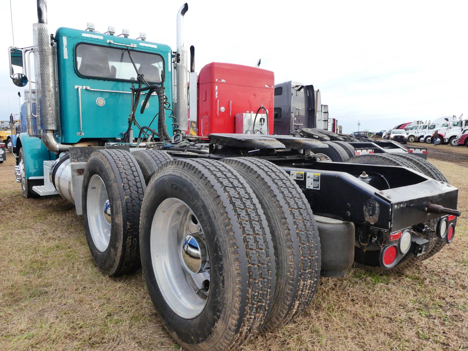 2014 Peterbilt 389 Truck Tractor, s/n 1XPWDP9X6ED221852: T/A, Day Cab, Pacc