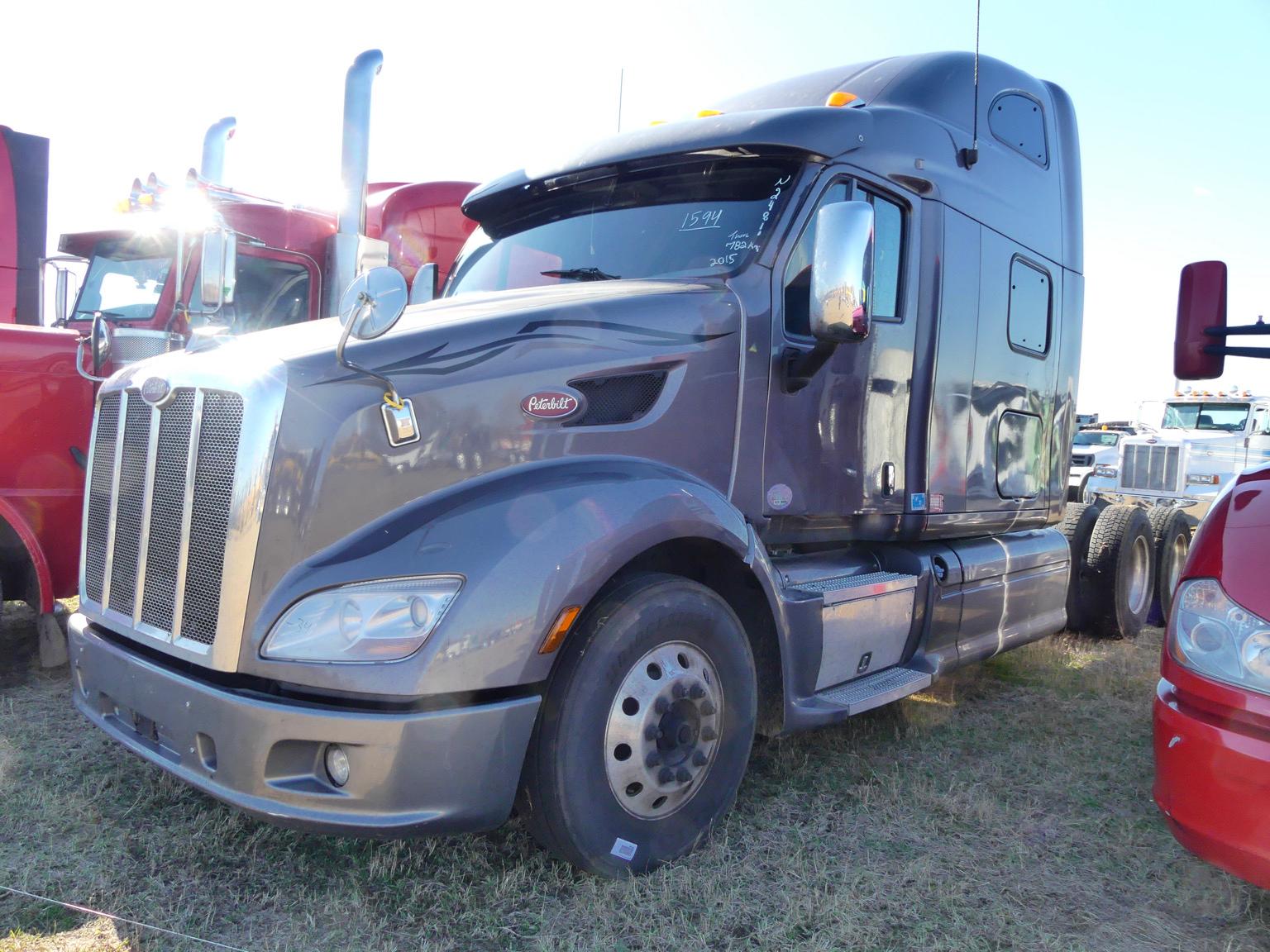 2015 Peterbilt 587 Truck Tractor, s/n 1XP4DP9X5FD223245: T/A, Stand Up Slee