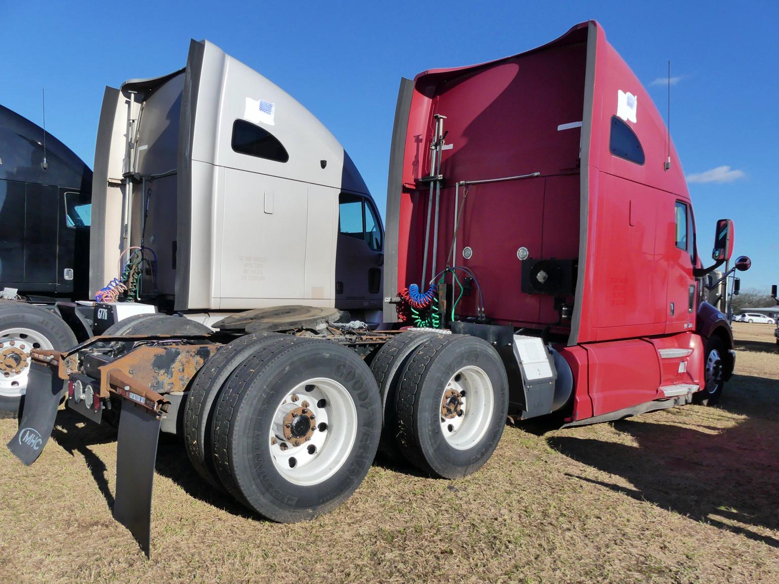 2012 Kenworth T700 Truck Tractor, s/n 1XKFDP9X1CJ296639: T/A, Sleeper, Pacc