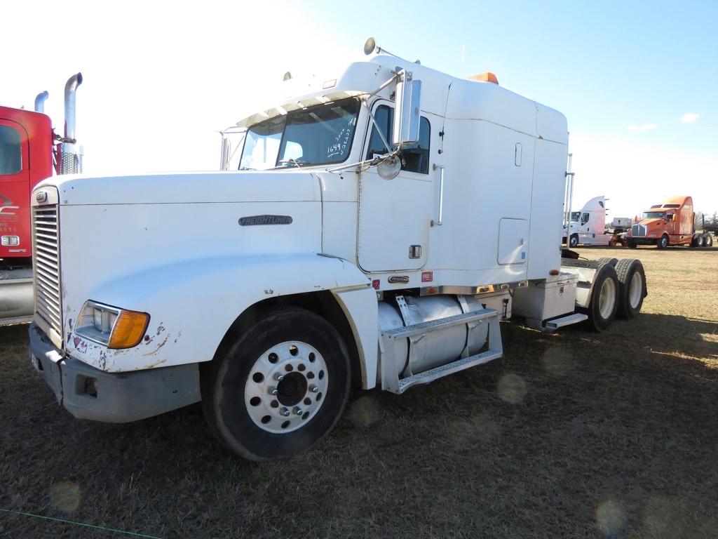 2000 Freightliner Truck Tractor, s/n 1FUYDSZB2YLB99856: Sleeper, 10-sp., Od