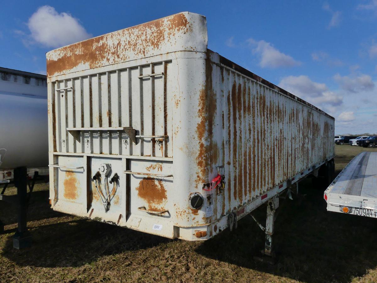 BOTTOM FEED HOPPER TRAILER