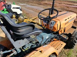 Kubota B7200 MFWD Tractor w/ Finishing Mower: Meter Shows 773 hrs