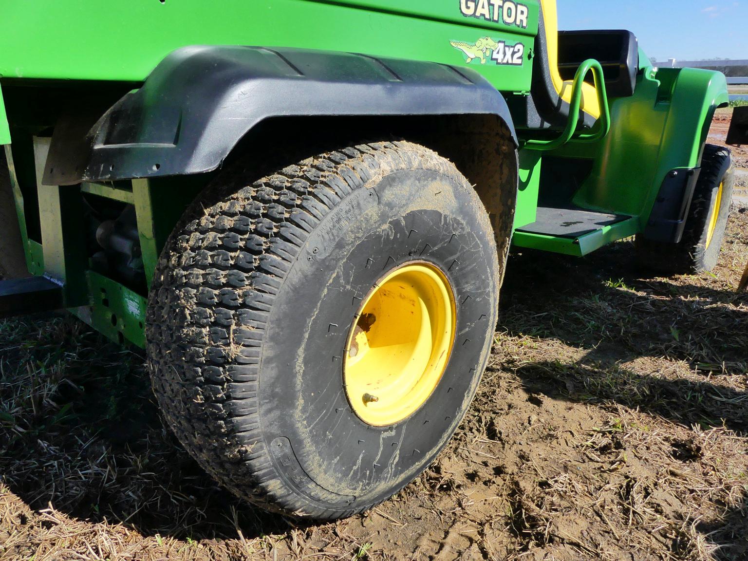 John Deere Gator 4x2 Utility Vehicle