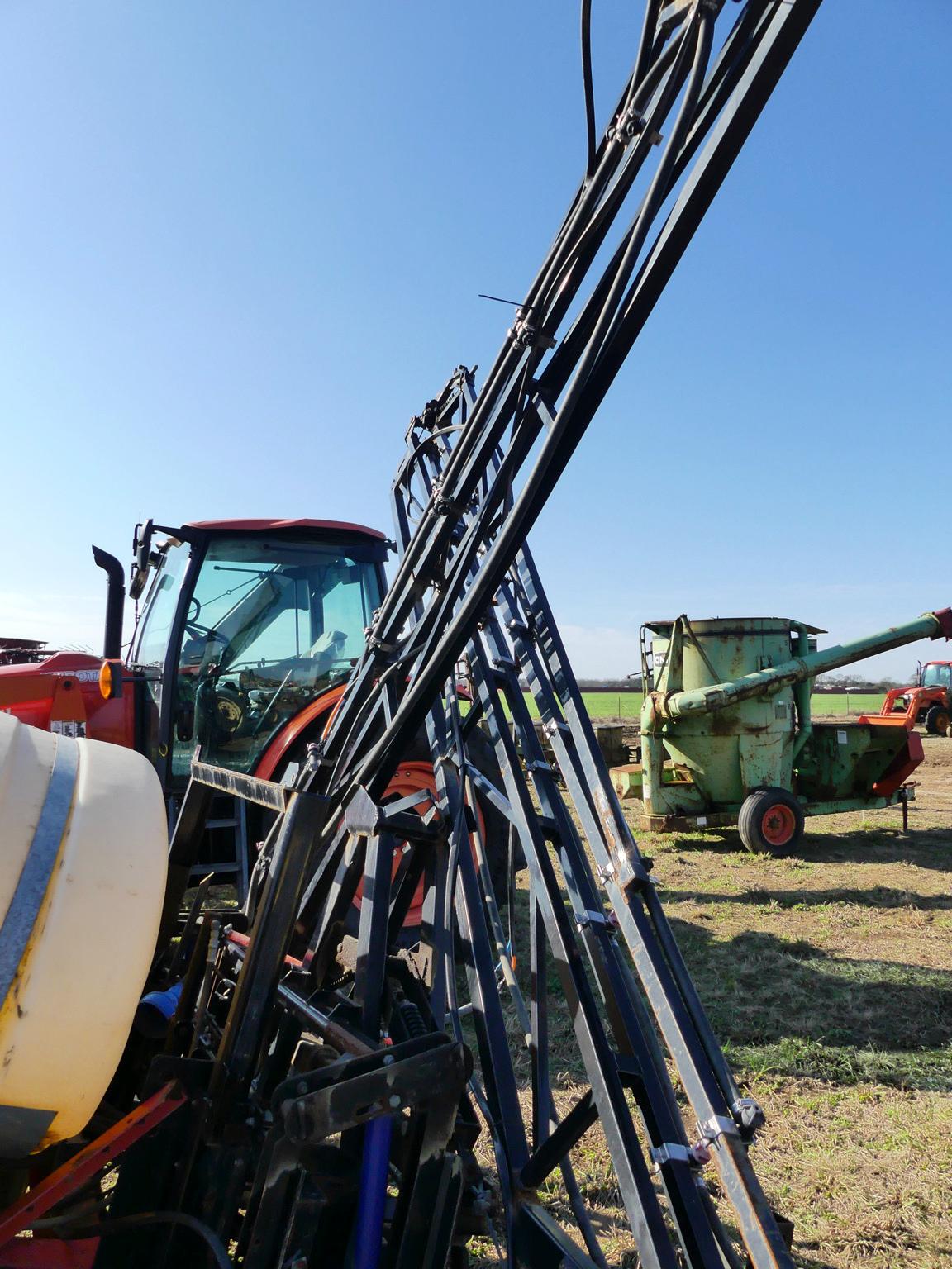 Demco 500-gal Sprayer Rig