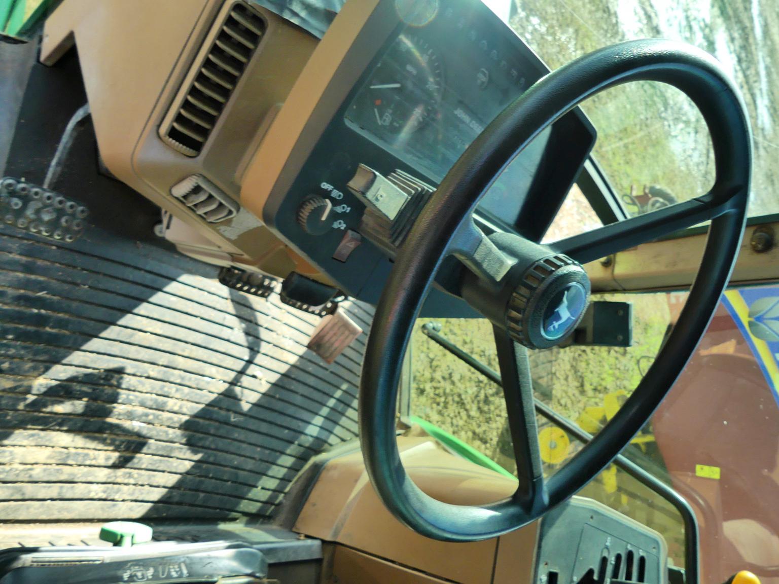 John Deere 6400 MFWD Tractor, s/n L06400V128074: C/A, Meter Shows 5626 hrs