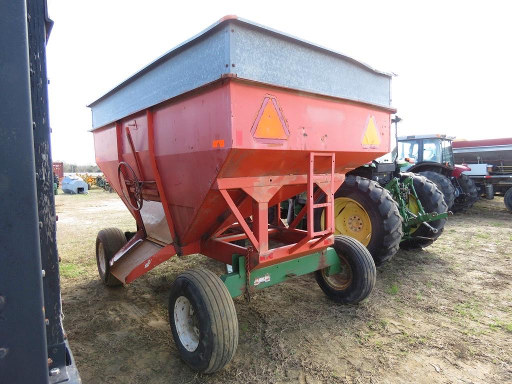 Gravity Flow Wagon on Husky Running Gear