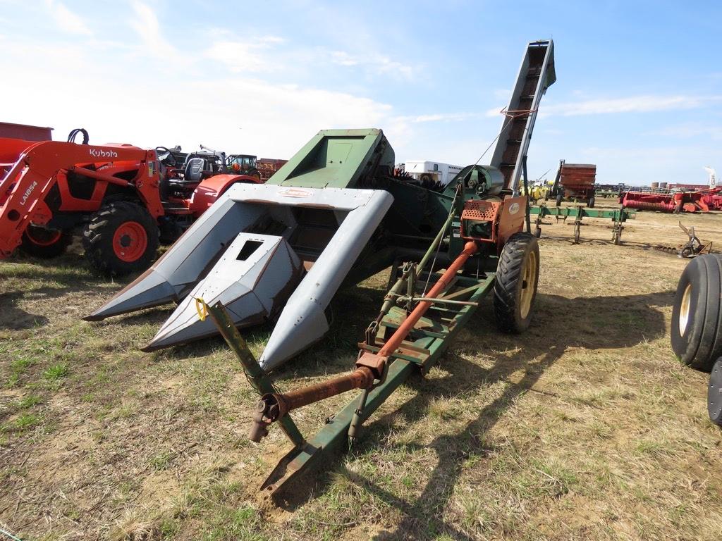 New Idea Corn Picker, s/n 240528