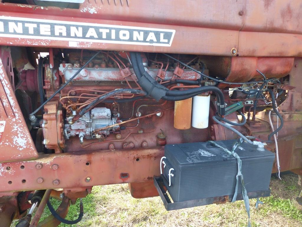 International 966 Tractor (Salvage)