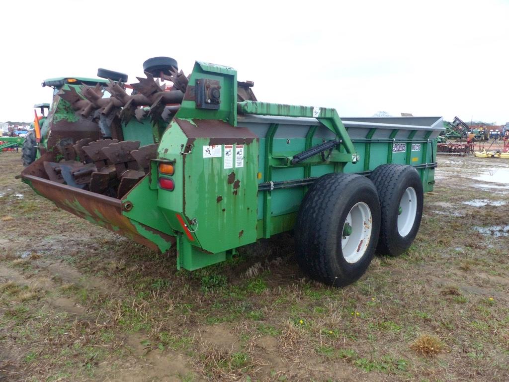 Frontier MS1256 Manure Spreader, s/n 10009: Bumper-pull