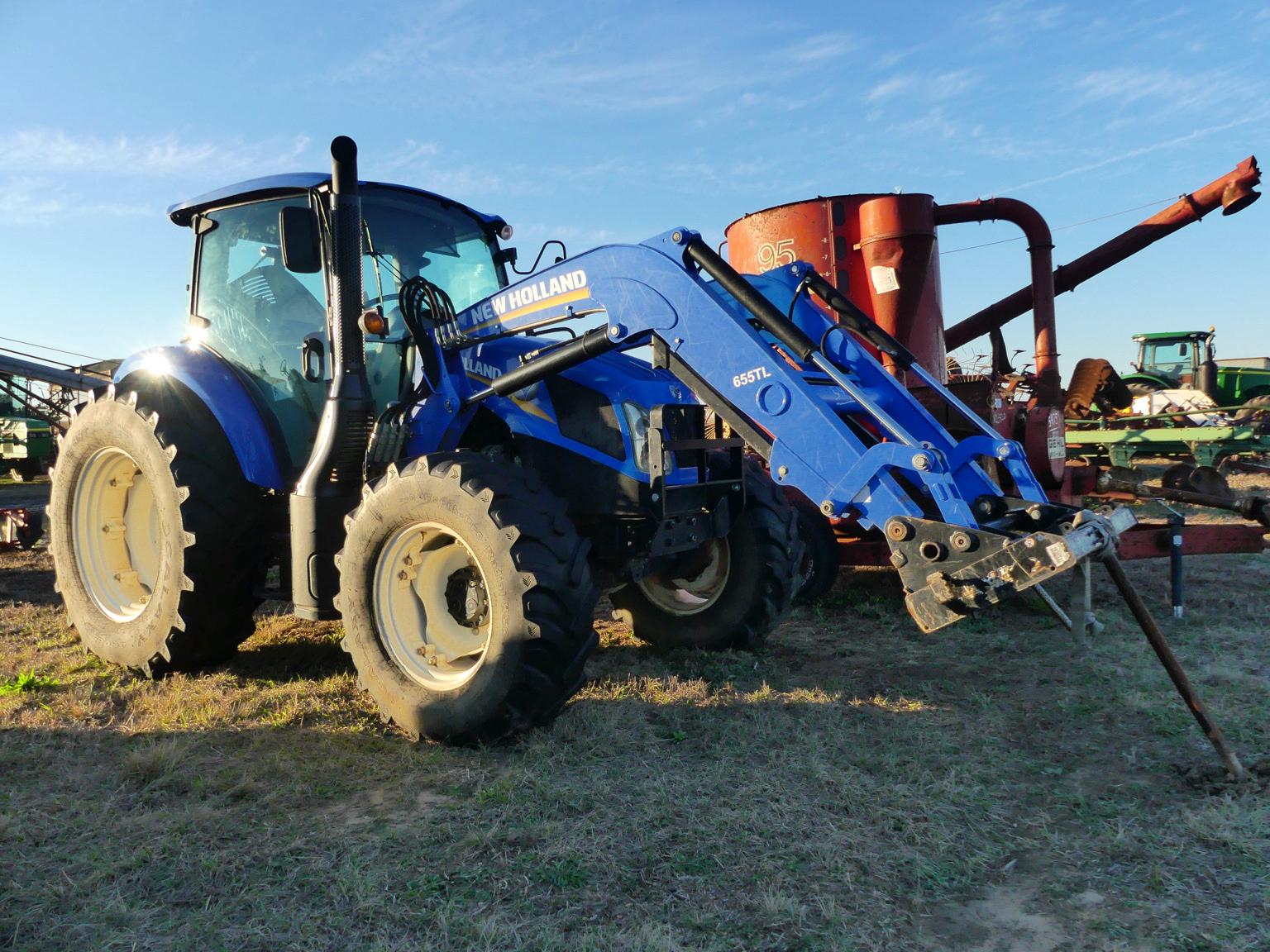 2016 New Holland T4.110 MFWD Tractor, s/n ZFLE51601: NH 655TL Loader w/ Hay