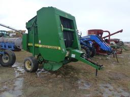 John Deere 466 Round Hay Baler, s/n E00466X144169 w/ Monitor